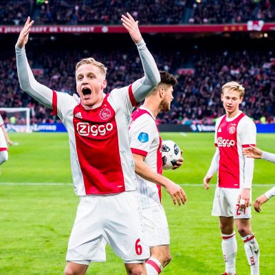 Ставки на футбол. Бесплатно или профессионально? Ставки на футбол. Бесплатно или профессионально?